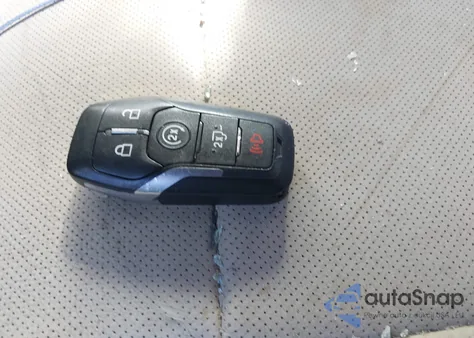 2015 Ford F-150 Lariat z USA, uszkodzony, nr VIN 1FTFW1EF8FFC38812